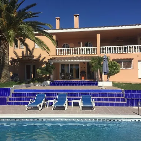דירה La Tranquilla Pool אסטפונה